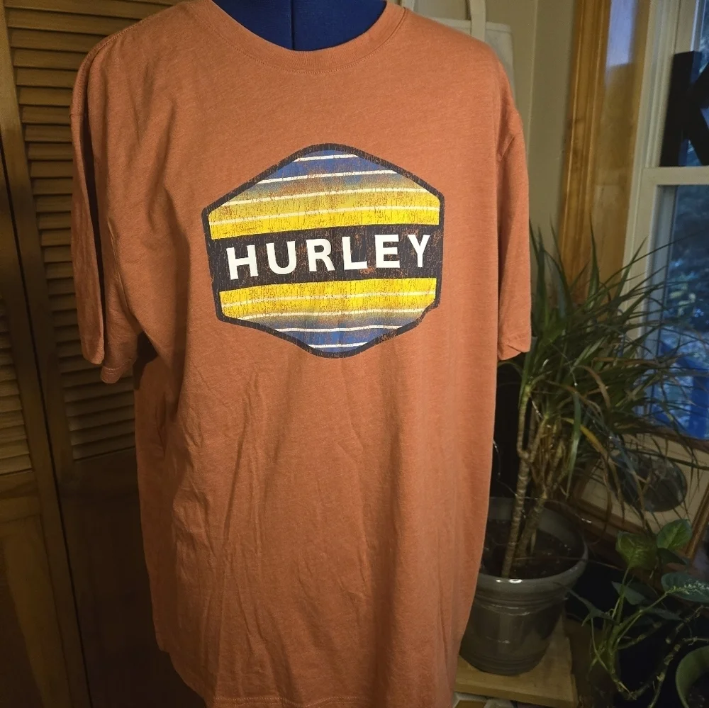 Hurley Men's Orange Graphic T-Shirt